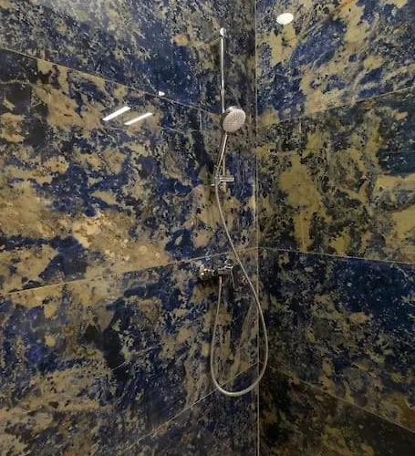 Apartman Elegant 2 Bedroom Retreat *