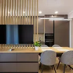 Elegant 2 Bedroom Retreat 布加勒斯特